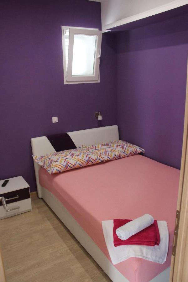 Apartmani Nima Tučepi Eksteriør billede