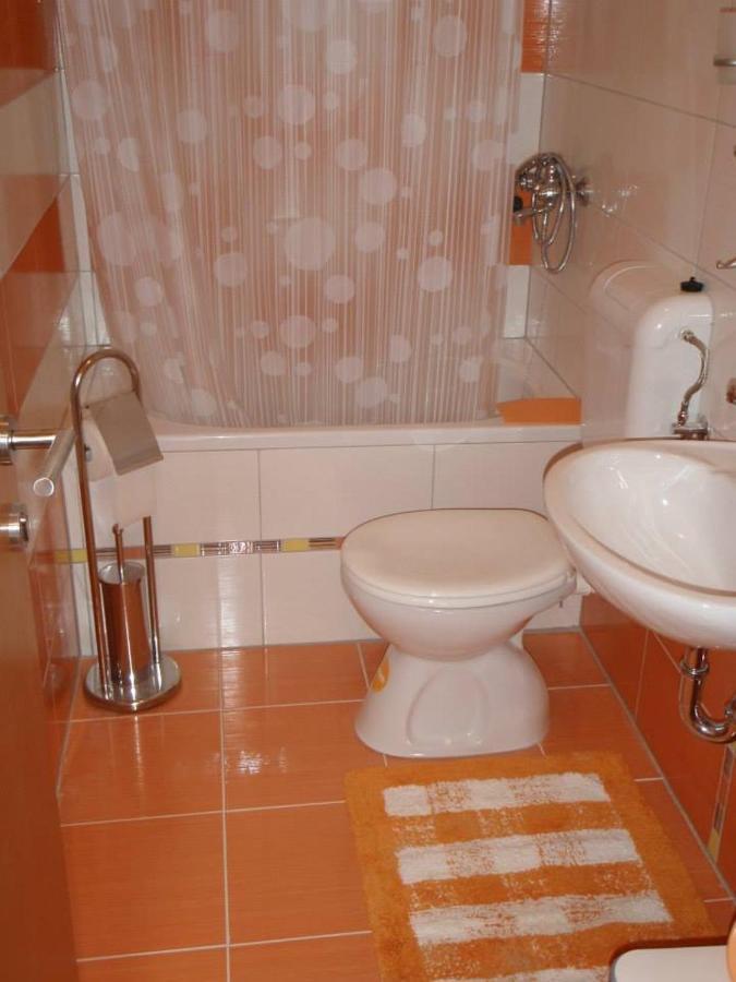Apartmani Nima Tučepi Eksteriør billede